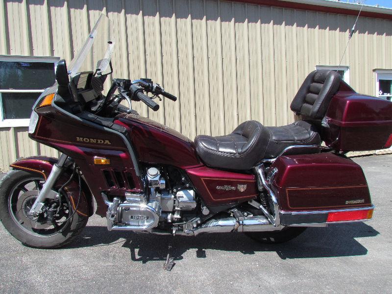 1985 Extra Clean Goldwing Excellent Condition!Only 103000kms