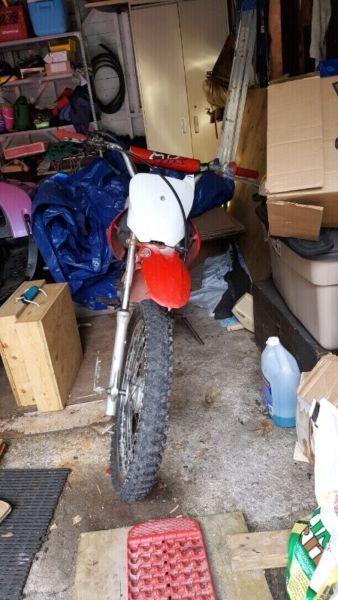 2003 Honda xr100 dirt bike