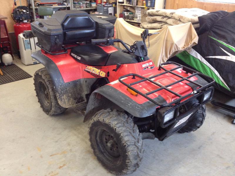 Arctic Cat ATV 250 4 x 4