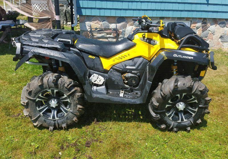2015 Can-Am Outlander XMR 1000 w/trailer and ramps