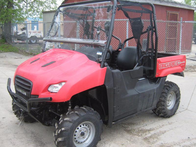 2009 Honda Big Red 700 SxS 4x4