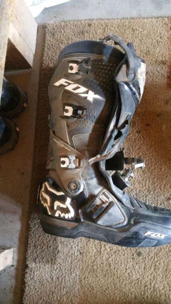 Size 10 fox instinct motocross boots