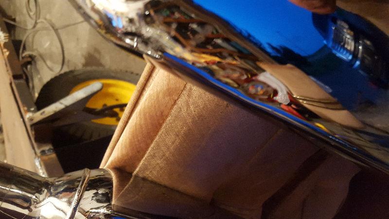 Stock Street Glide slip ons (no baffles, loud)