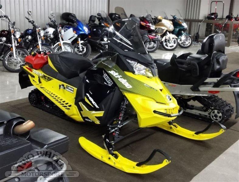 2015 Ski-Doo MXZ X 800R E-TEC