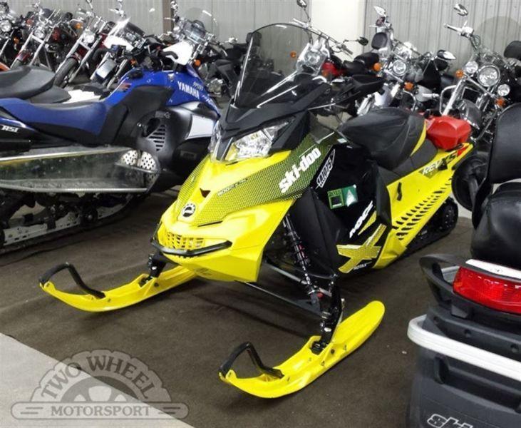 2015 Ski-Doo MXZ X 800R E-TEC