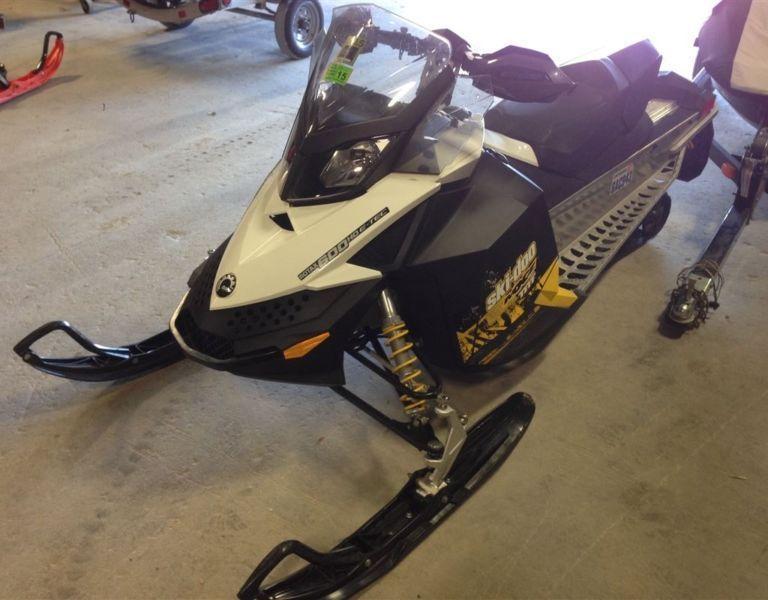 2011 Ski-Doo MXZ 600 E-Tec - Electric Start and Re