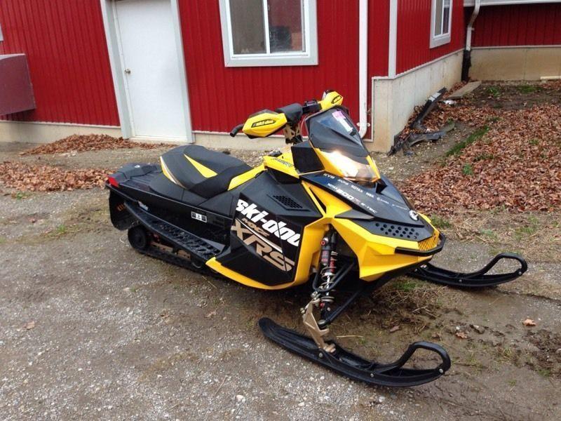 2012 ski doo mxz xrs 800