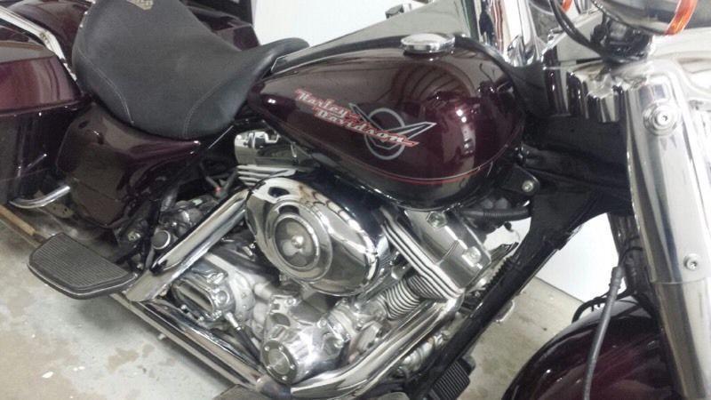 06 HARLEY ROAD KING..FRESH OUT OF R&L CYCLES $9450