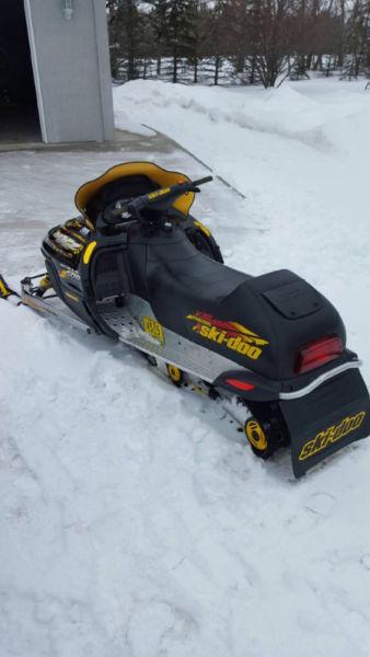 2001 skidoo MXZ 500 For Sale