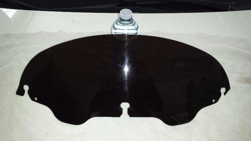 low black wind shield