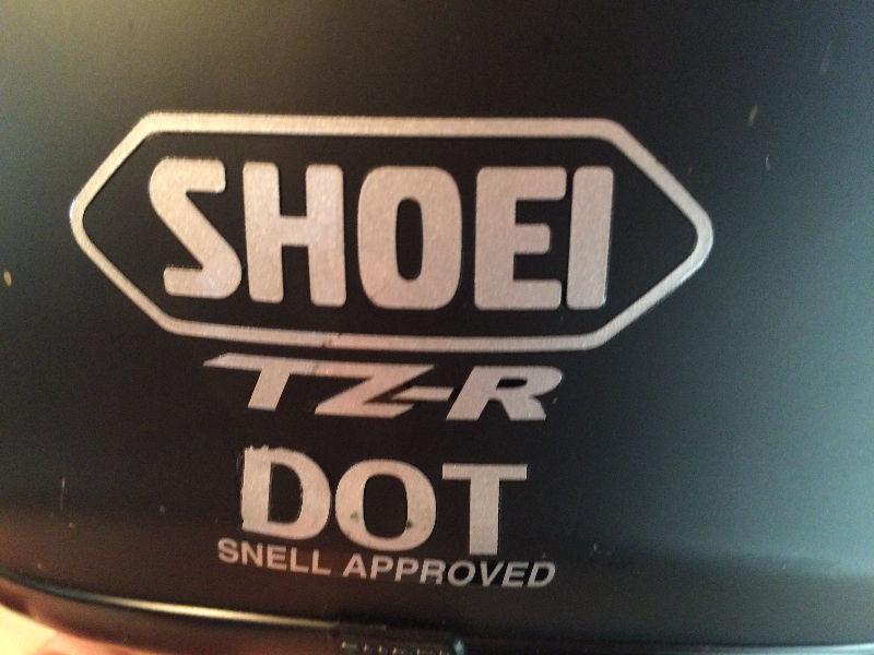 Shoei TZR (Dot) Motorcycle Helmut