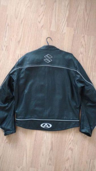 Leather motorcycle jacket (Suzuki)
