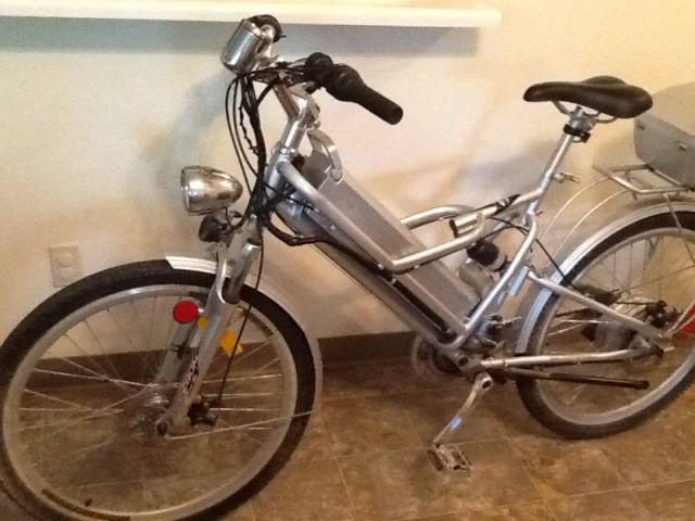 Electric Bicycle Forsale (26 Inch Tires)