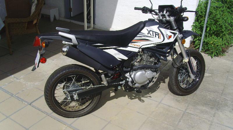 200 Dual-sport Pitster - 170km - $1995