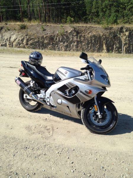 2005 Yamaha YZF-r6