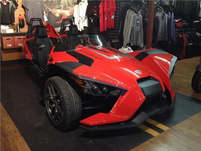 2016 Polaris Slingshot SL - Pearl Red