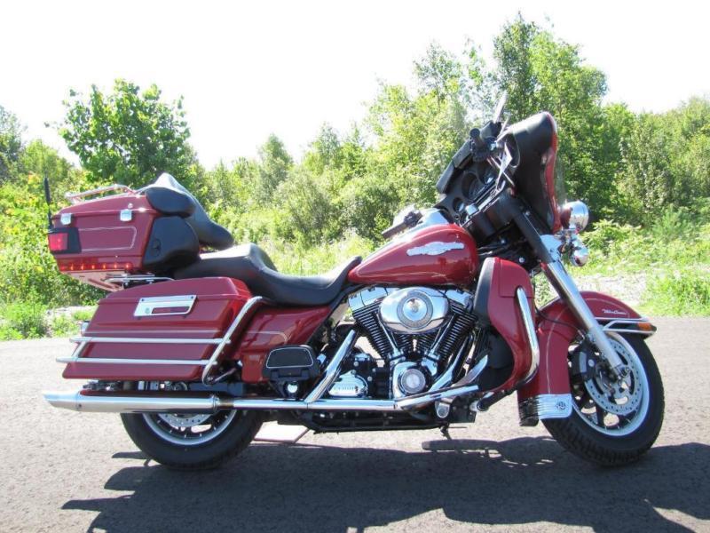 2008 Harley-Davidson® FLHTCU - ULTRA CLASSIC 