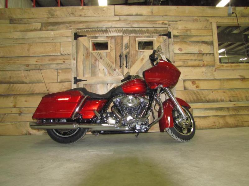 2013 Harley-Davidson® FLTRX - ROAD GLIDE CUSTOM