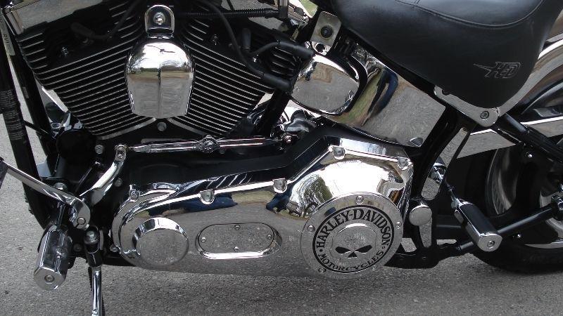 Harley Davidson softail deuce