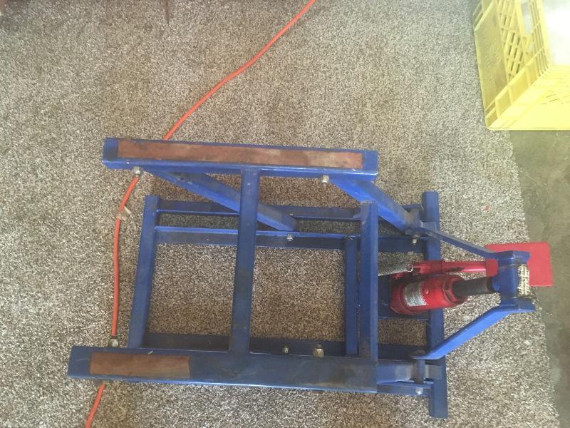 ATV or Motorcycle lift