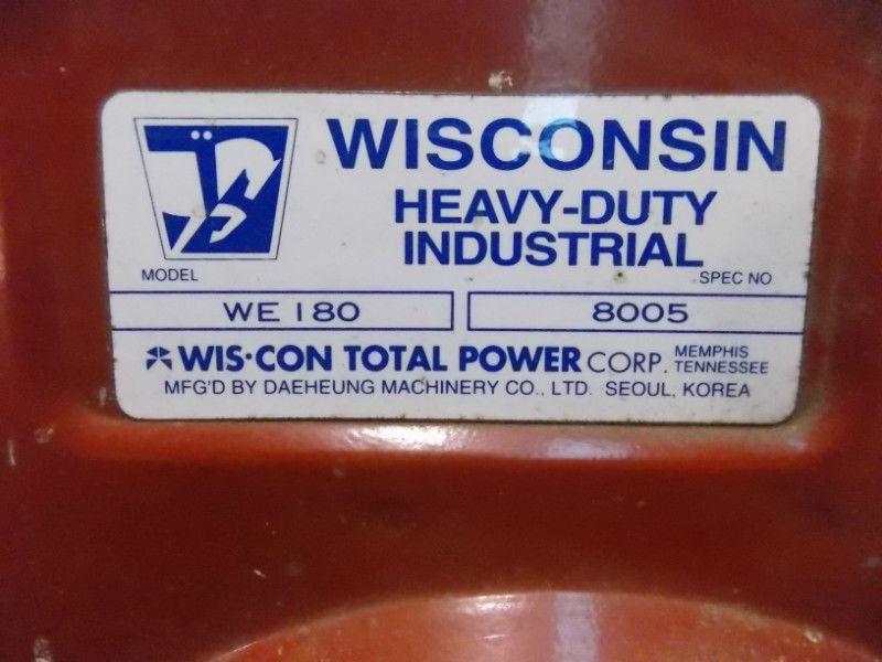 Wisconson WE 180 gas engine 5 Hp NEW side shaft never been used