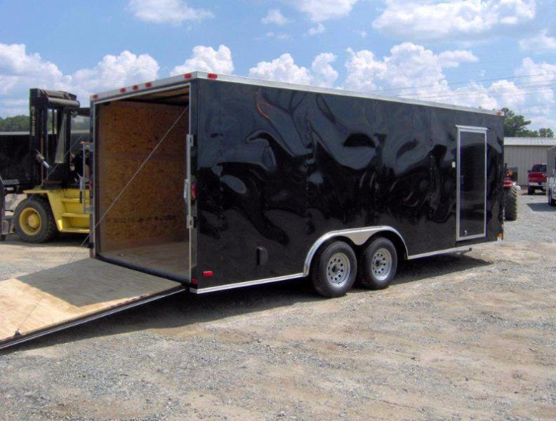 Wanted: STOLEN BLACK TRAILER WITH QUADS