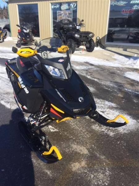 2012 Ski-Doo MX Z X 1200 4-Tec