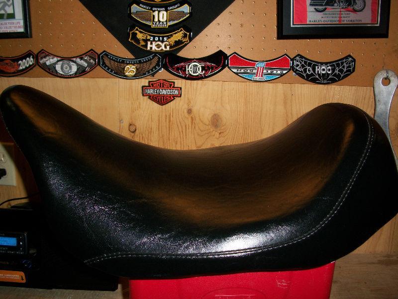 Harley Solo Seat