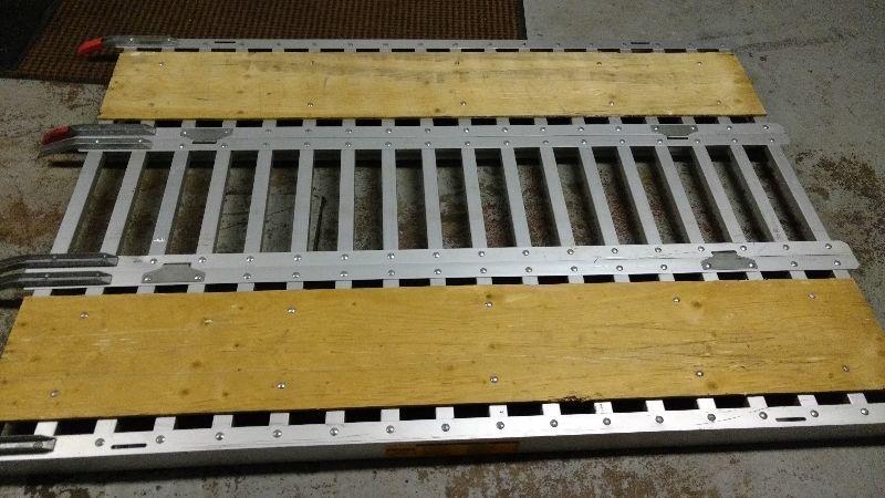 Good Condition Used Tri Panel Aluminum Ramps