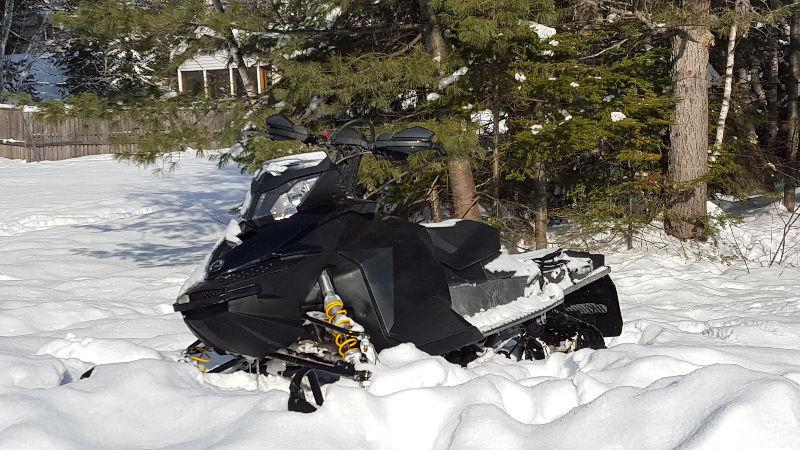 08 Skidoo Summit 146