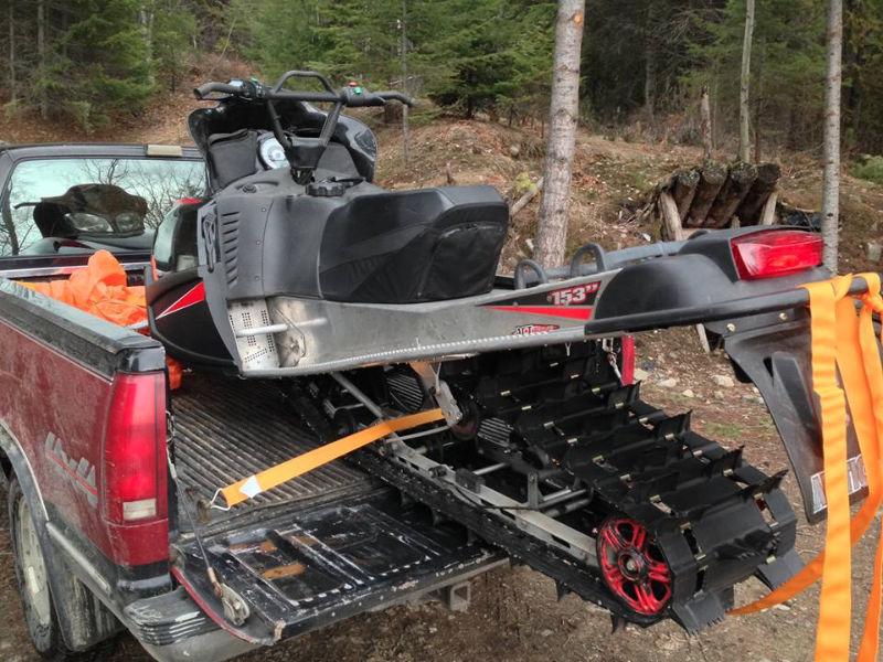 '05 Arctic Cat M7 / '01 Polaris RMK 700 / Tilt Trailer Package