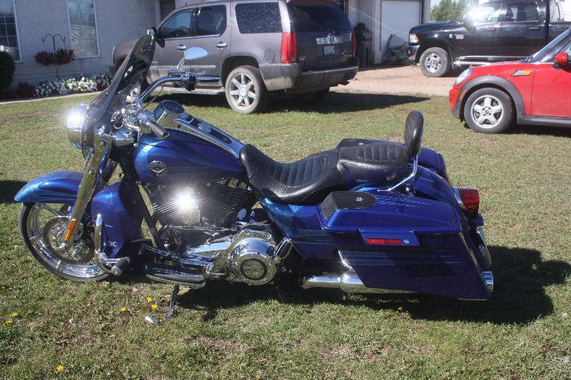 Harley Davidson CVO Road King