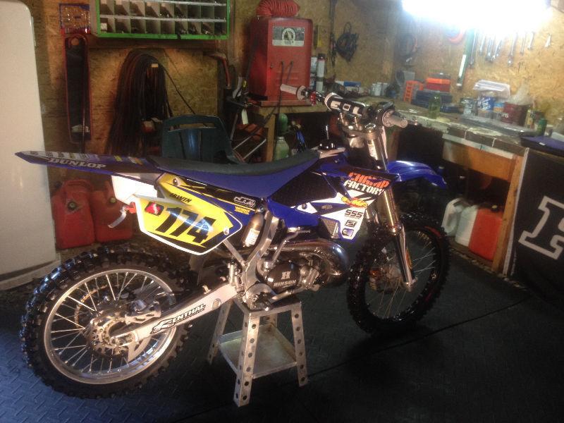 6000$ OBO! Yz250 LOW HOURS! loaded with parts!