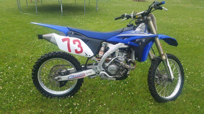 Looking for QUICK SALE. 2010 YZ250f -CLEAN