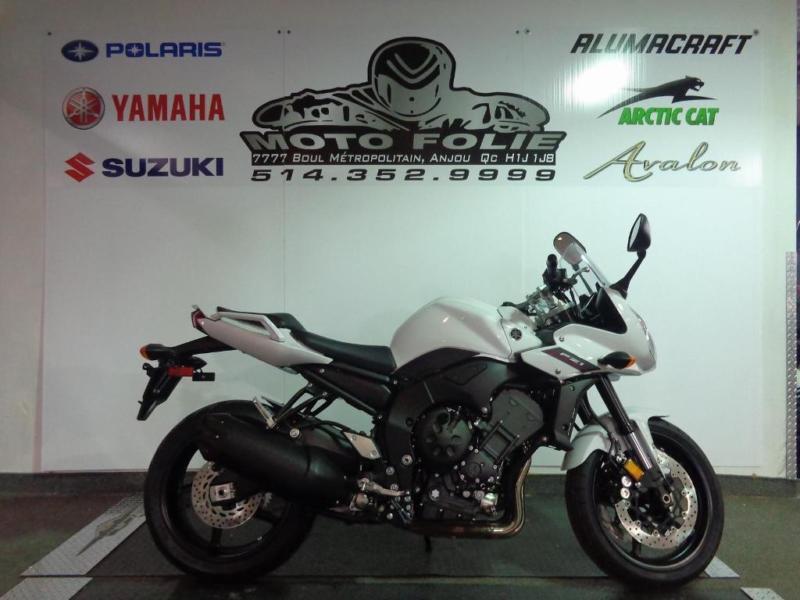 2014 Yamaha MOTO YAMAHA FZ1( 5 ANS DE GARANTIE)