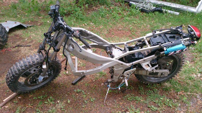 93 Kawasaki zx600E parts bike