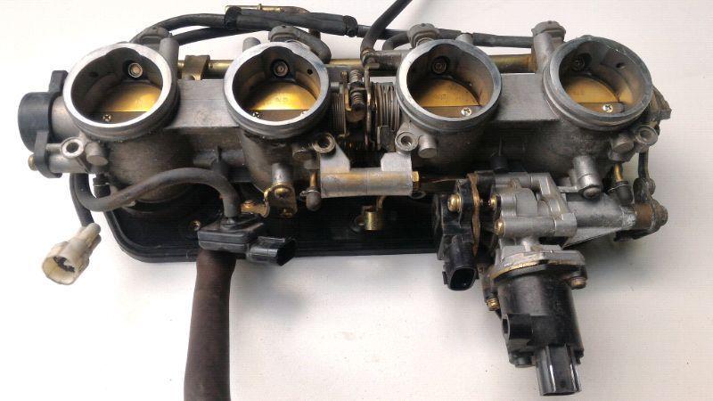 Throttle body / injector assembly for 04 05 Kawasaki ZX10r