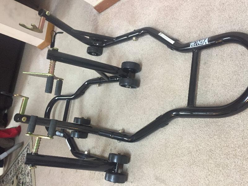 Venom Motorcycle Front & Rear Wheel Stands, Chain lube