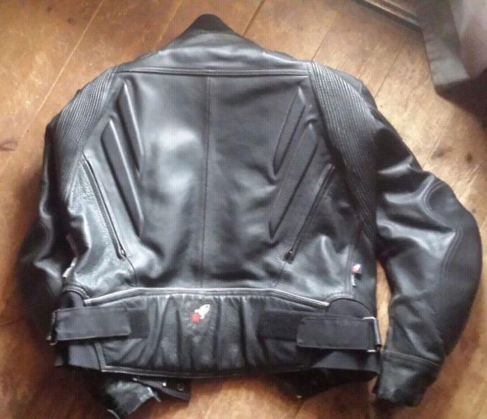 Joe rocket leather riding jacket