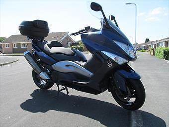 Automatic, Large, Fast Yamaha TMax Maxi Scooter with Givi TopBox