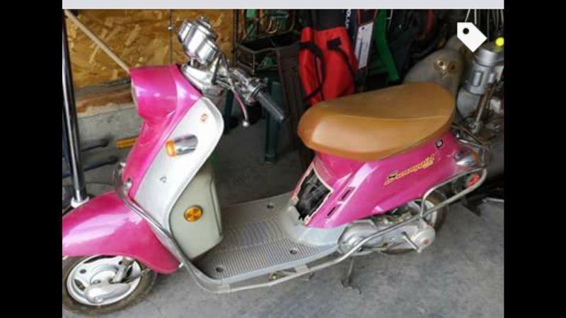 Sunnygirl 50cc scooter