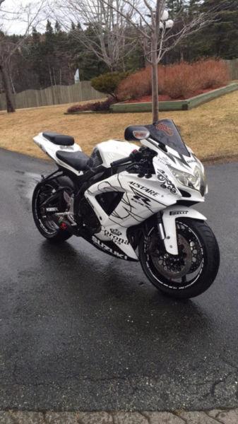 2009 GSXR 750 or trade for car or something of interest