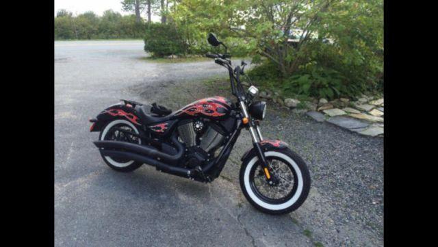 2014 VICTORY HIGHBALL SPECIAL FLAMED EDITION FOR SALE!!