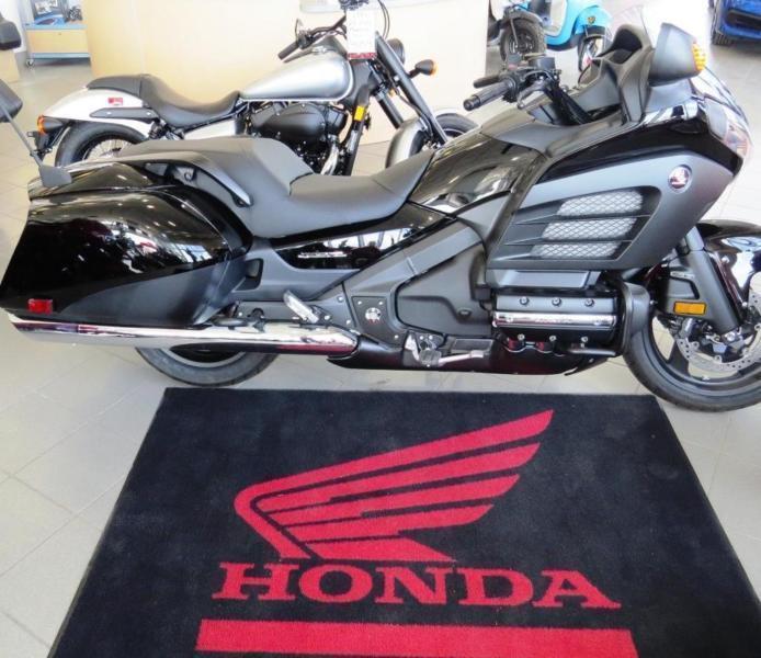 2014 New Honda GL1800BE