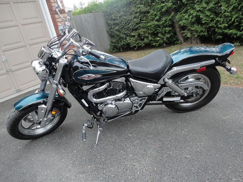 parting out 1999 Suzuki Marauder selling in parts only