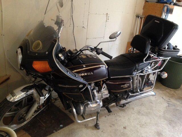 Vintage Goldwing 1978 1000cc in next to mint condition