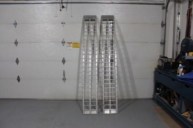 arched alum. loading ramps