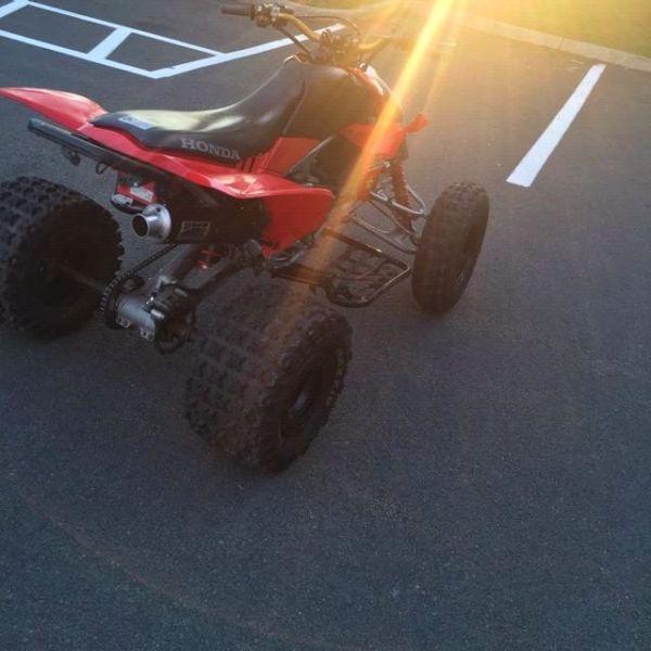 2005 TRX450R has papers