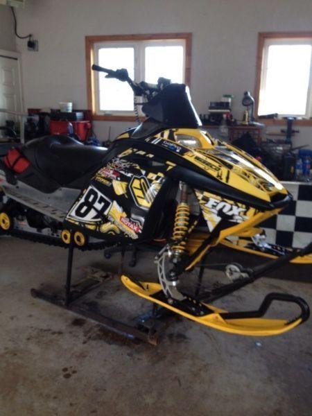 2004 Skidoo 800 HO