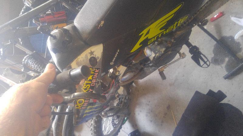 Pit bike x33 140cc gio